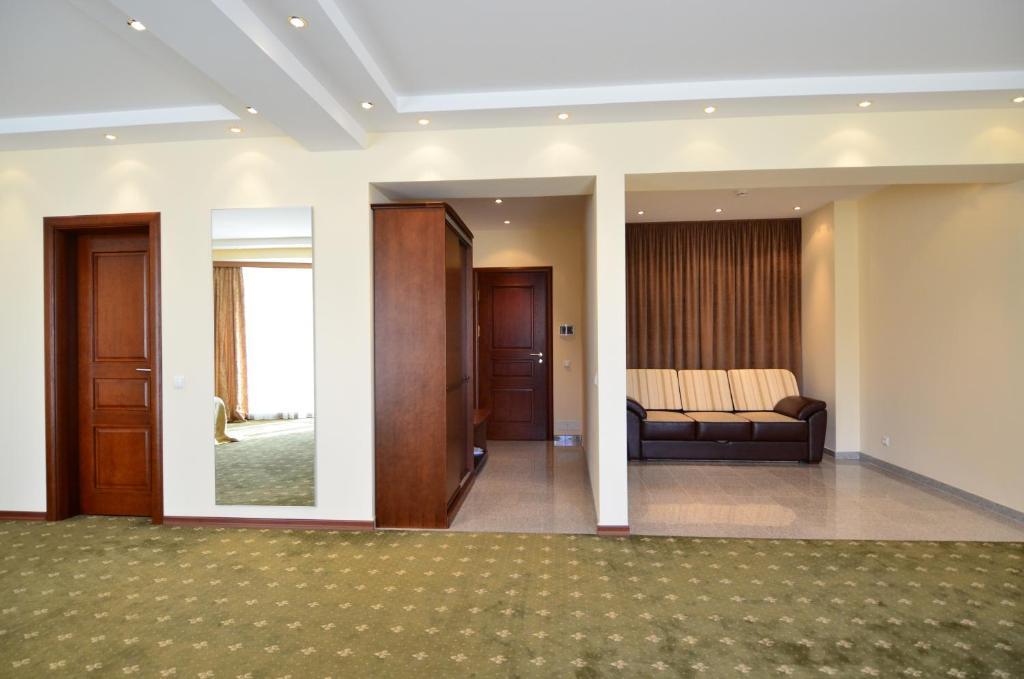 Platinum Hotel Kischinau Zimmer foto