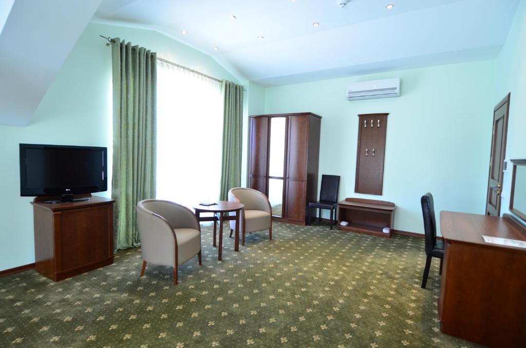 Platinum Hotel Kischinau Zimmer foto